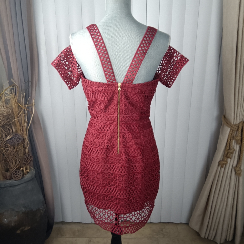 Saylor Womens Dress. - Picture 3 of 14